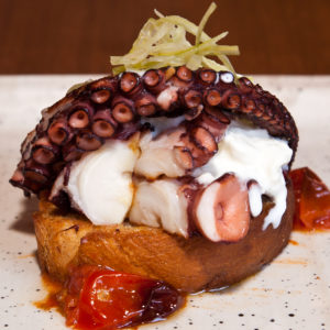 Polpo alla brace Stracciatella